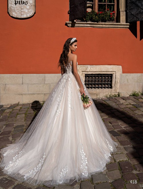 https://www.sposa-lia.com/images/stories/virtuemart/product/418       (3)24.jpg